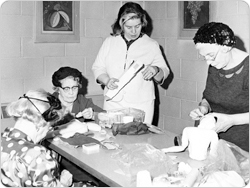 Parks has a history of offering opportunities for seniors to get crafty!