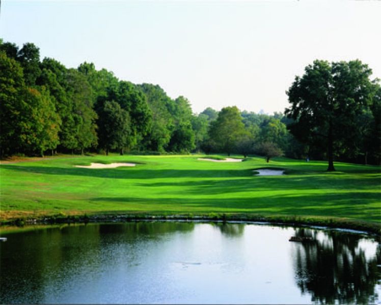 Van Cortlandt Park<br/><em>Baily Avenue at Van Cortlandt Park South</em>