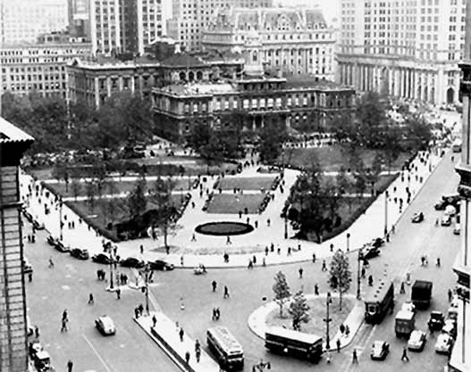 http://www.nycgovparks.org/sub_about/parks_history/photo_archive/images/cityhall_park.jpg