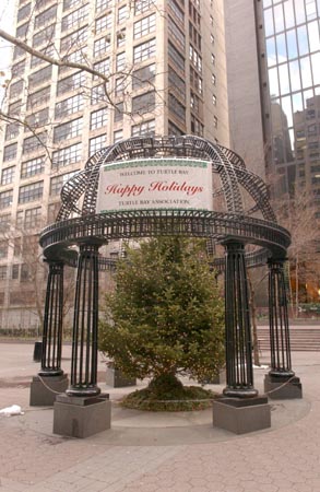 12-15-03_Splendid_Step_by_Zigi_Ben-Haim_Reception_1_Photo_by_Spencer_T_Tucker