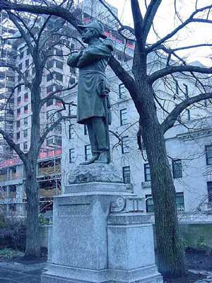 Photo of General Daniel Butterfield statue in Sakura Park
