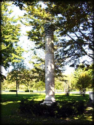 Photo of the Column of Jerash in Flushing Meadows-Corona Park, Queens