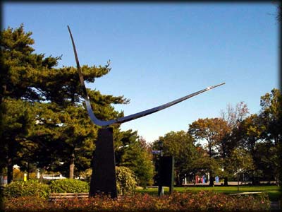Photo of Form sculpture in Flushing Meadows-Corona Park, Queens