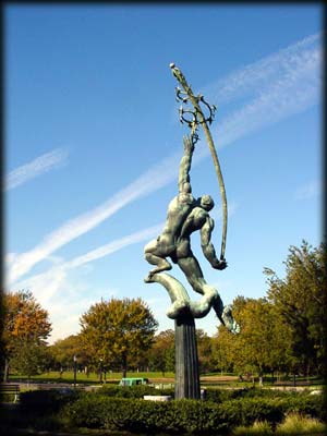 Photo of the Rocket Thrower statue, Flushing Meadows-Corona Park, Queens