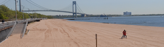 Franklin D Roosevelt Boardwalk And Beach Beaches Nyc Parks South Beach On Lower New York
