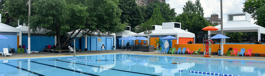 Commodore Barry Park Outdoor Pools Nyc Parks