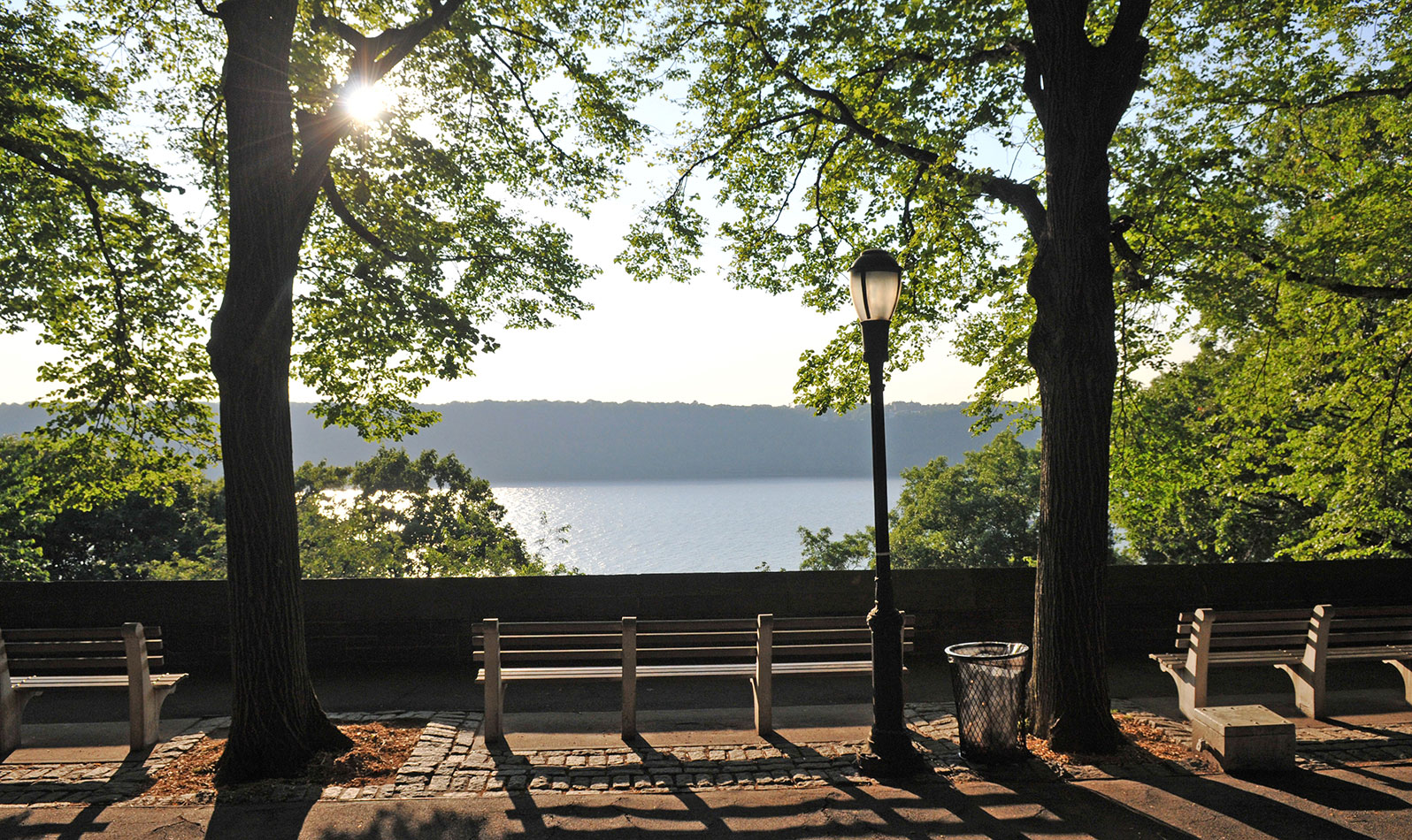 With breathtaking views of the Hudson River and the New Jersey Palisades, Fort Tryon Park is the ideal spot for a quick, one-day getaway.
