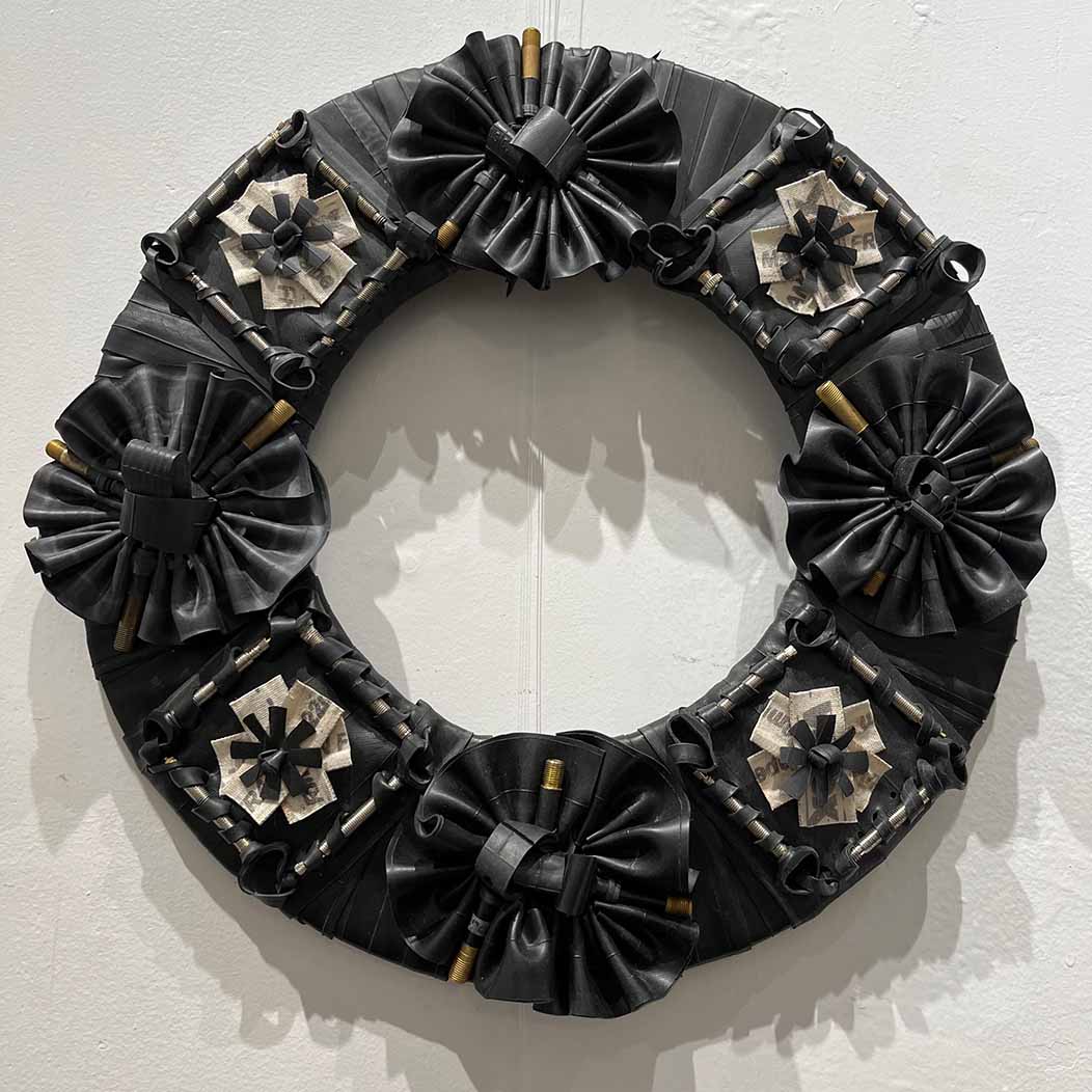 The Arsenal Gallery Presents the 39th Annual Wreath