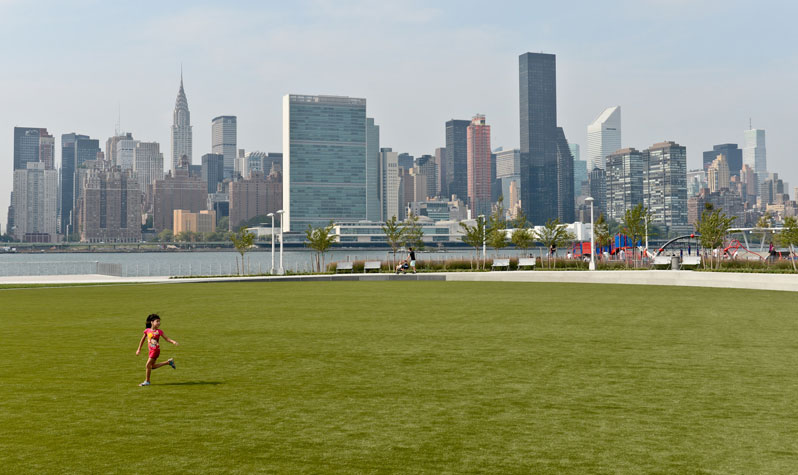 Best Views Of The Manhattan Skyline From A Park Nyc Parks