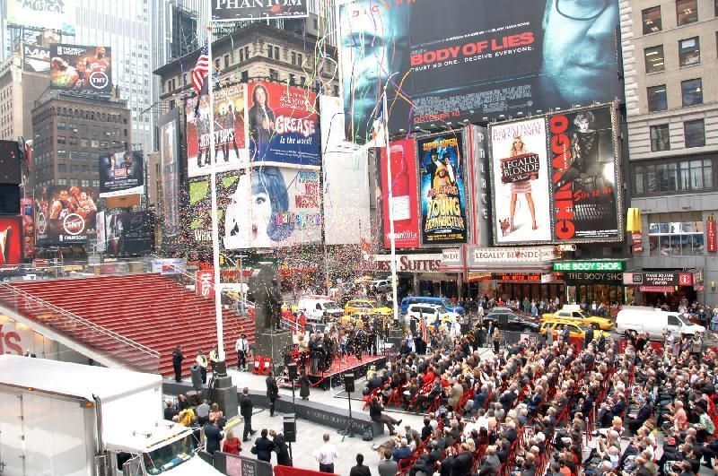 Father Duffy Square Images Nyc Parks Duffy Square Times