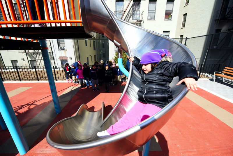 Mount Hope Playground Spray Showers NYC Parks