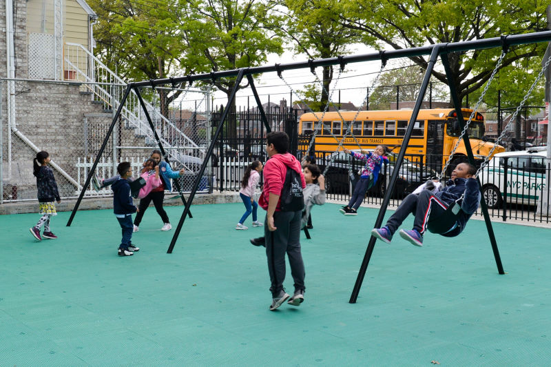 FDNY-EMT Yadira Arroyo Playground Images : NYC Parks