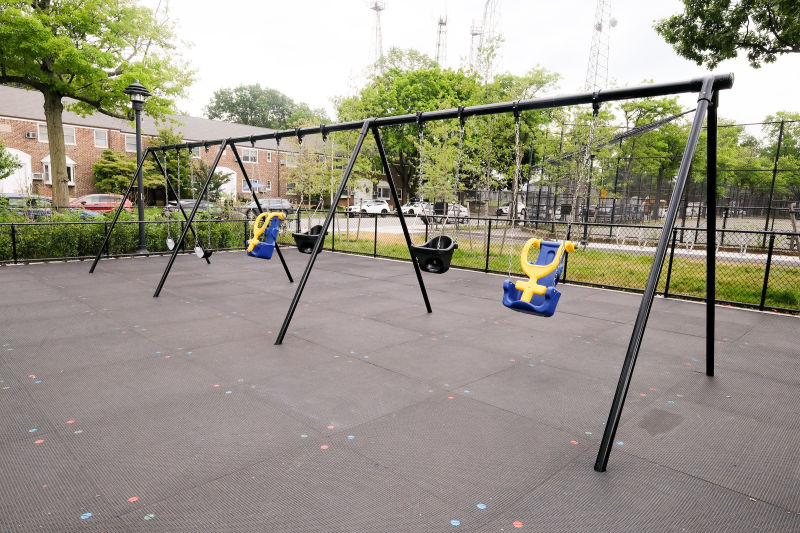 Challenge Playground Images : NYC Parks