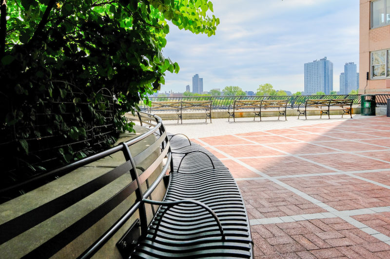 Sutton Place Park : NYC Parks