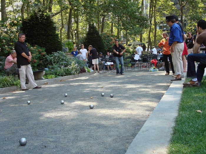 The Rules of Pétanque (Boules) - EXPLAINED! 